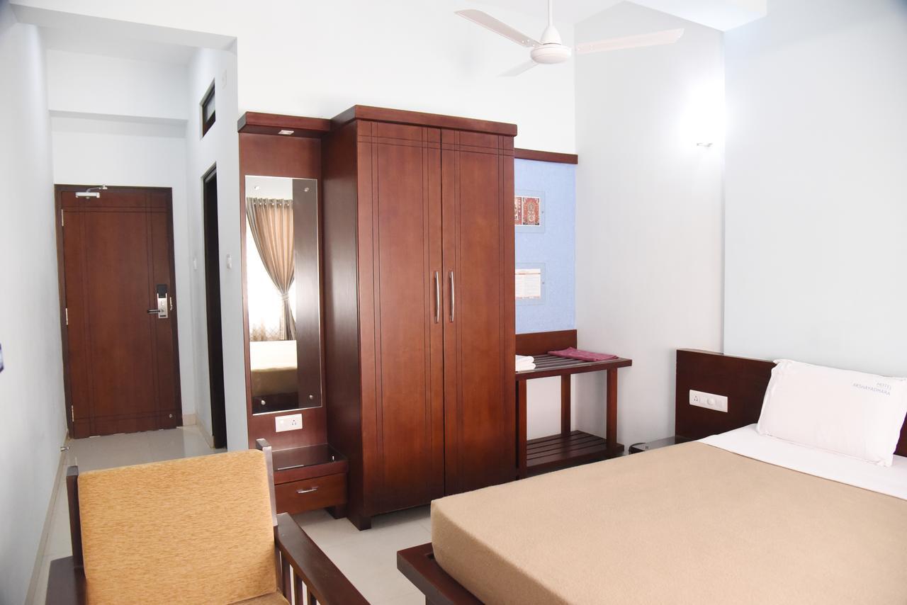 Hotel Akshayadhara Subrahmanya Luaran gambar