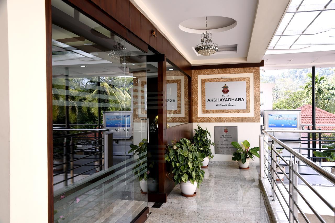 Hotel Akshayadhara Subrahmanya Luaran gambar