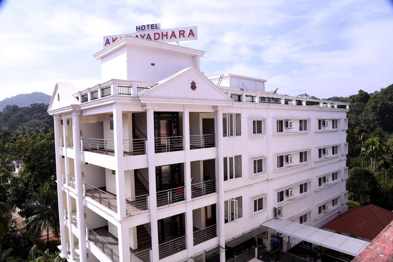 Hotel Akshayadhara Subrahmanya Luaran gambar
